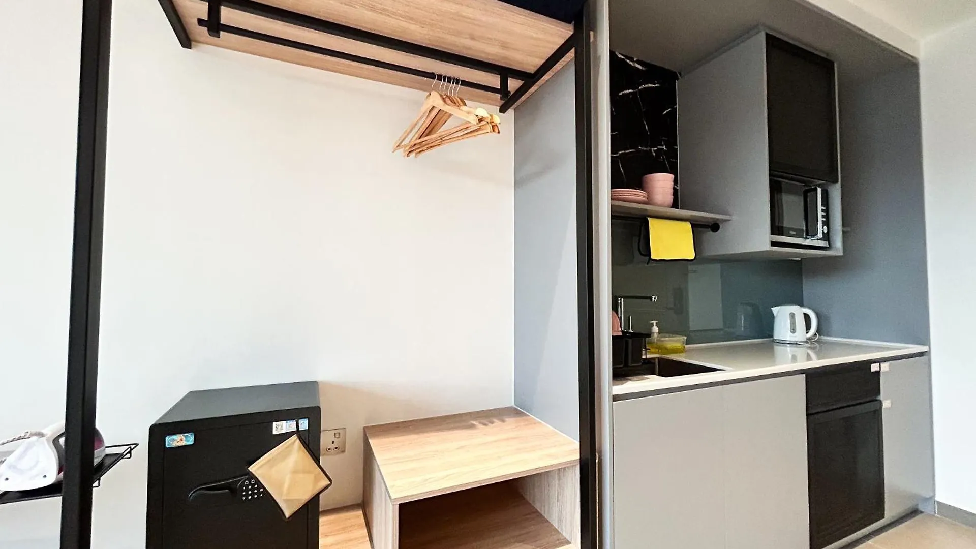 Mossaz By Manhattan Group Petaling Jaya